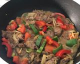 Foto langkah ke 4 dari resep Rusa Lada Hitam.