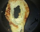 Foto del paso 2 de la receta: Pan con palta y huevo😋