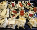 Foto del paso 3 de la receta: Paquetitos de caprese de vegetales y choclo cremoso y jamón Una delicia‼️