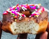 A picture of step 5 of Glazed doughnuts.