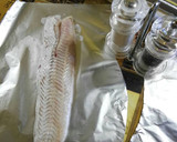Foto del paso 4 de la receta: Merluza sencilla al horno