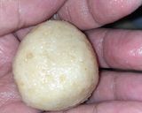 A picture of step 3 of Khoya/mawa Laddu.