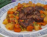 Foto del paso 7 de la receta: Jarrete de ternera guisado con patatas