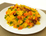 Foto del paso 4 de la receta: Arroz con verduras y jamón al microondas🥕🥘
