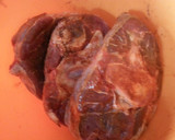 Foto del paso 3 de la receta: Osobuco de ternera guisado