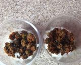 A picture of step 4 of Kurmuri bhindi chaat.