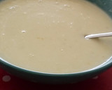 A picture of step 6 of Potato and Celery Soup with Garlic and Cream.