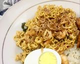 Foto langkah ke 5 dari resep Mie Goreng Super enak dan gampang.