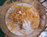 A picture of step 2 of Doodh Pheeni.