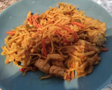 Foto del paso 2 de la receta: Wok de tallarines con pollo al curry