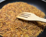 Foto del paso 4 de la receta: Fideuá de marisco de mi madre