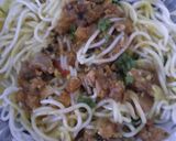 A picture of step 4 of Chicken khaoosay.