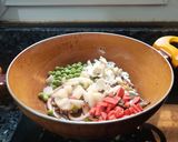 A picture of step 5 of Vegetable Broken Wheat (Dalia) Khichdi.