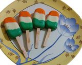 A picture of step 5 of INDEPENDENCE 🇮🇳DAY special CAKESICLE.