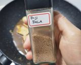 Foto langkah ke 3 dari resep Semur Tahu Telur.