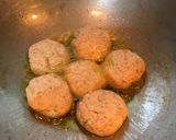 A picture of step 4 of Chena / Paneer Kofta Curry.