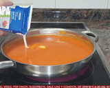 Foto del paso 5 de la receta: Bonito en salsa de pimientos del piquillo