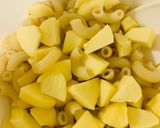 A picture of step 2 of Macaroni creamy Salad.