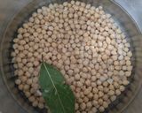 A picture of step 1 of Chickpea Cutlets.