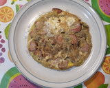 Foto del paso 2 de la receta: Tortilla de alcachofa, cebolla y salchicha frankfurt