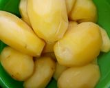 A picture of step 1 of Potato balls 🍠.
