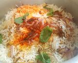 A picture of step 5 of Chicken Chickpea Flavoured Rice/Chicken Chole Biryani😍.