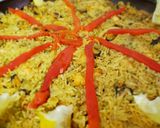 Foto del paso 4 de la receta: Paella de arroz amarillo y mariscos