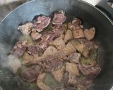 A picture of step 2 of Ox livers with lemon.