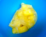 A picture of step 6 of Frozen Piña Colada.