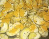 कच्चे केले का भुजिया (kacche kele ka bhujiya recipe in Hindi) रेसिपी चरण 2 फोटो