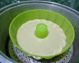 Foto langkah ke 5 dari resep Bolu Susu Kukus Eggless.