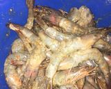 صورة لخطوة 1 من وصفة جمبري مقلي 😋😋😋😋