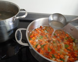 Foto del paso 6 de la receta: Galtas de cerdo con verduras