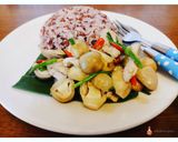 รูปขั้นตอนการทำที่ 3 ของ ผัดเห็ดฟาง,,,🌶🐷🍄🐷🌶#กินผักรักสุขภาพ1