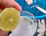 Foto langkah ke 2 dari resep Ice Cocopandan Sparkling.
