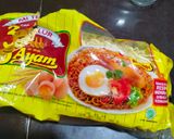 Foto langkah ke 1 dari resep Mie goreng sosis.