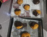 Foto langkah ke 8 dari resep Chocolate Cookies Mochi #633.
