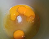 Foto langkah ke 2 dari resep Bolu Kukus Ubi Ungu.