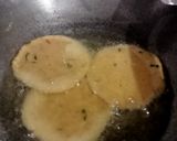 A picture of step 5 of Urad Dal Masala Kachori.