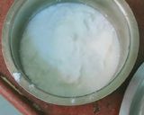 A picture of step 1 of Kesar badam dahi lassi.