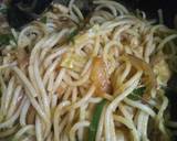 Easy_CHIKEN_Chow_Mein recipe step 7 photo