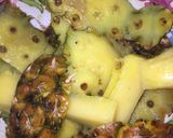A picture of step 1 of Pineapple,ginger drink.