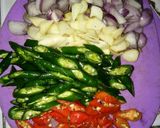 Foto langkah ke 4 dari resep Cumi asin jagung manis cabe hijau.