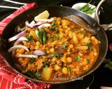 A picture of step 6 of Mutton Keema Ghugni (Dried Peas Curry with Mutton Mince - Bong style).