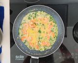 Foto del paso 3 de la receta: Pasta con langostinos
