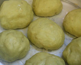 Foto langkah ke 4 dari resep Roti Kentang Isi Keju Butter Cream.