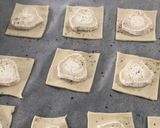 Une image de l'étape 2 de Tartelettes feuilletée au chèvre.