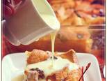 Resep Bread Pudding with Vanilla Sauce yang sangat enakk 