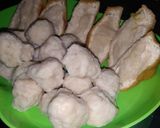 Foto langkah ke 6 dari resep Bakso ayam homemade.