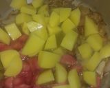 A picture of step 3 of Aloo Baigan ki tahiri.